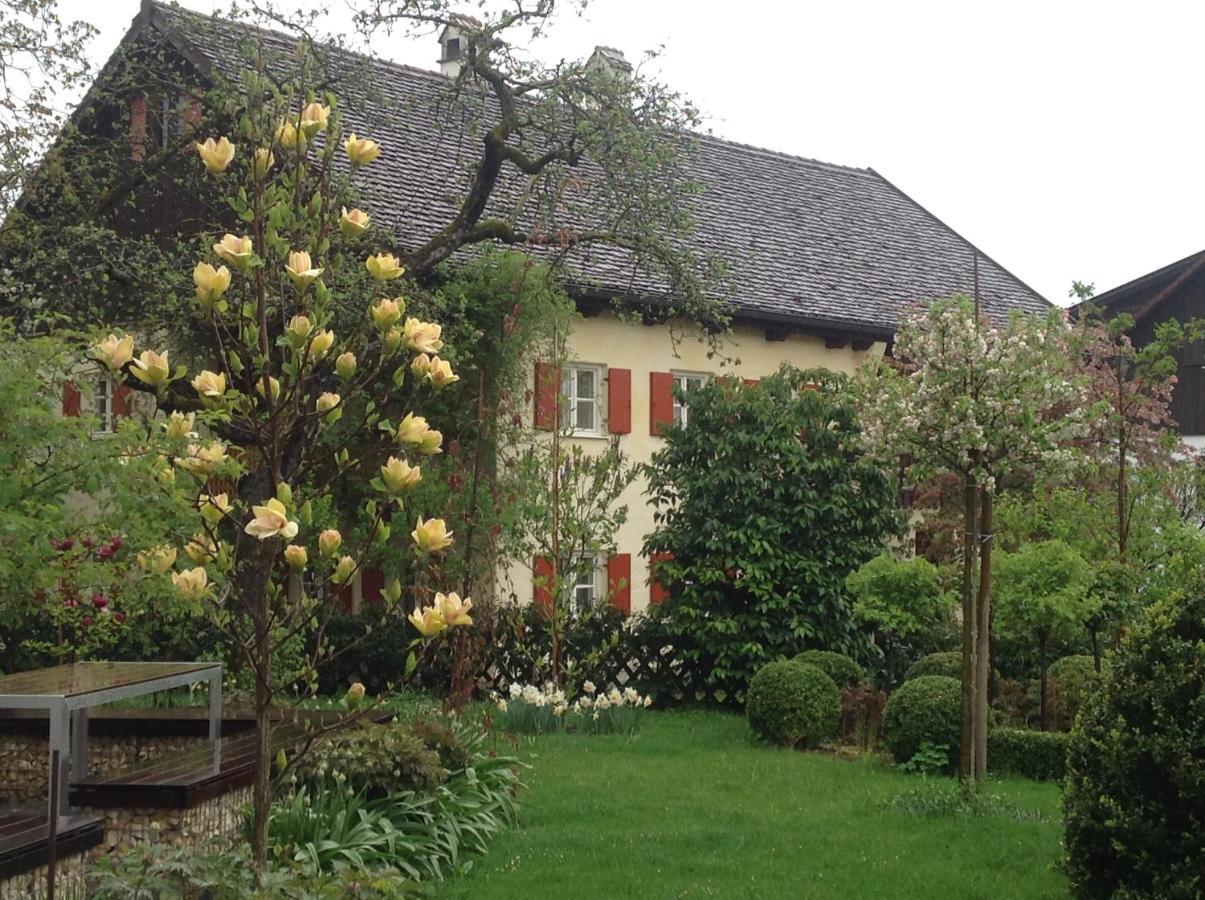 Haus Probst Am See Acomodação com café da manhã Schondorf am Ammersee Exterior foto